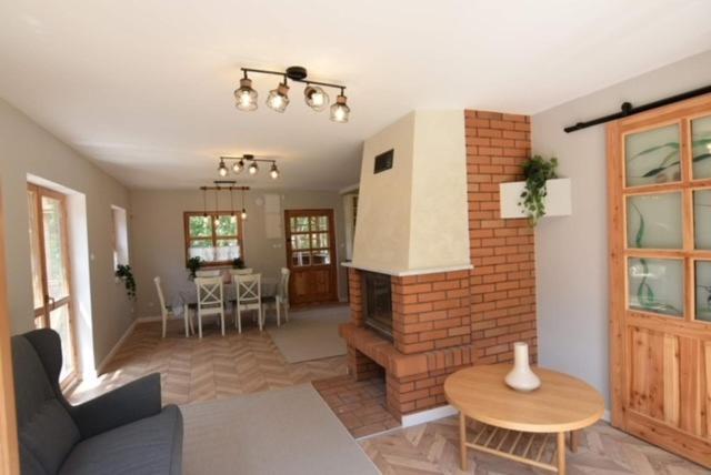 Przystanek Jeziorna 49 Villa Perlino Exteriör bild