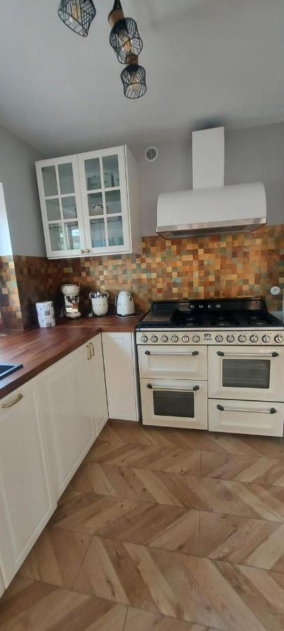 Przystanek Jeziorna 49 Villa Perlino Exteriör bild