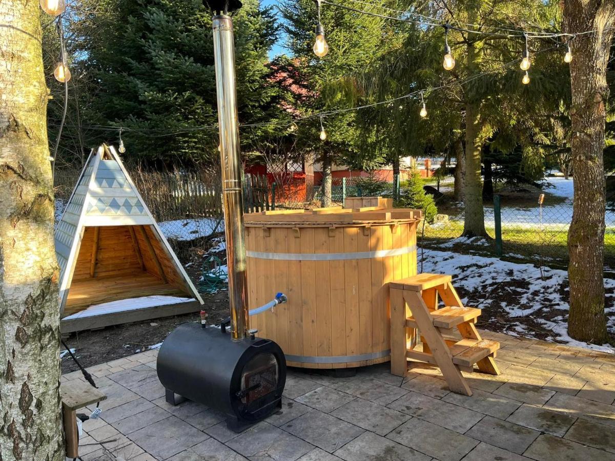 Przystanek Jeziorna 49 Villa Perlino Exteriör bild